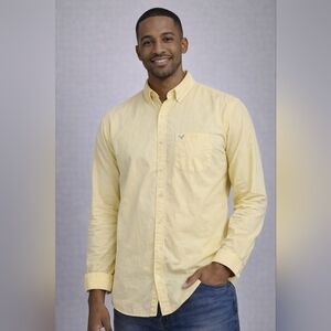 American Eagle Yellow Button Down Shirt Men L Athletic Fit Casual